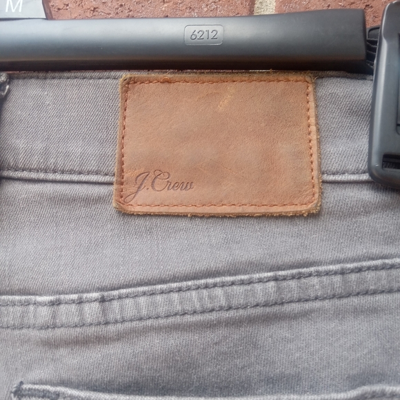 Pre-Owned J. CREW Toothpick 25w jeans * Wear pics for reference * - Picture 6 of 8